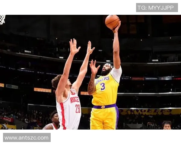 2017年与2018年火箭队对战湖人队的精彩回顾与分析