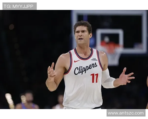 2020年火箭队与快船队精彩对决全场录像回放及赛后分析